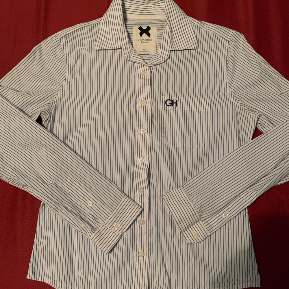 Gilly Hicks button down XS